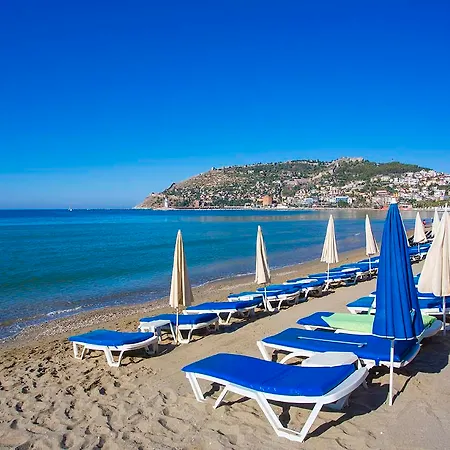 Ξενοδοχείο Bueyuek (adults Only) 4*