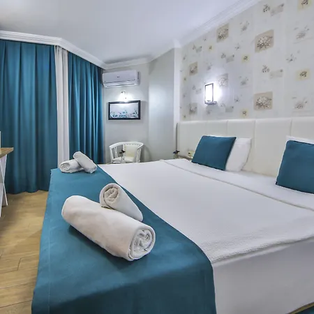 호텔 Bueyuek (adults Only)