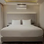 Otel Buyuk 4*