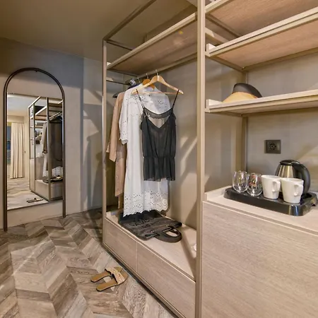 Bueyuek (adults Only) 4*