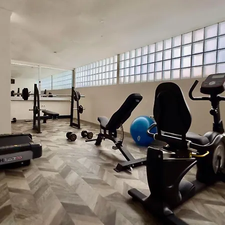 מלון Bueyuek (adults Only) 4*