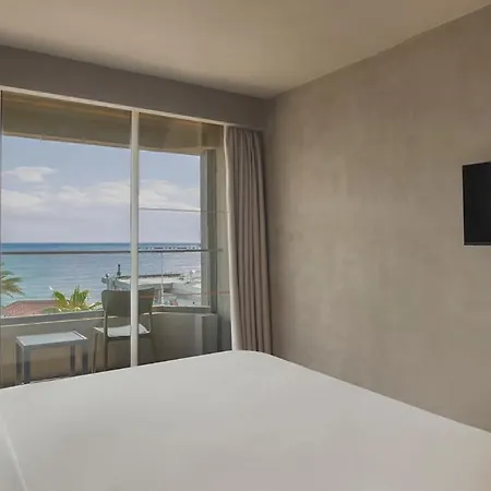 Hotel Bueyuek (adults Only)