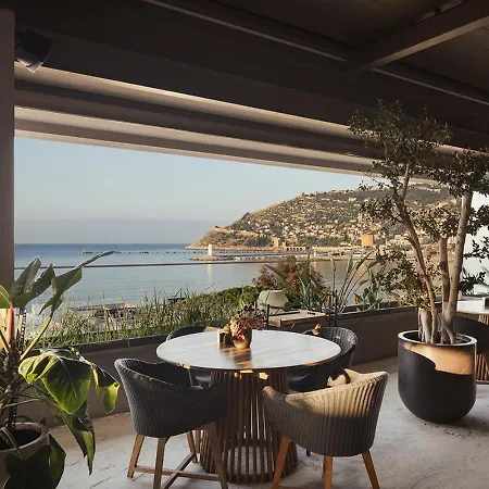 Bueyuek (adults Only)