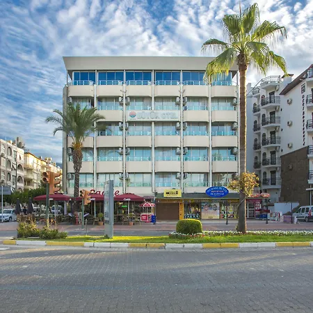 Hotel Büyük