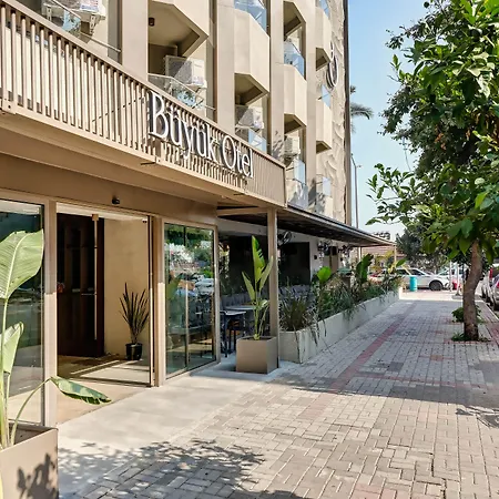 Hotel Büyük 4*