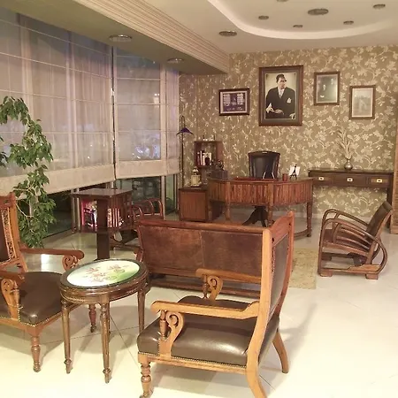 Bueyuek (adults Only)