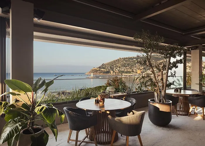 Bueyuek (adults Only)