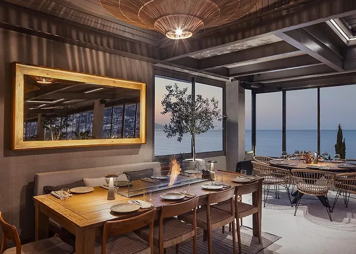 Bueyuek (adults Only) 4*