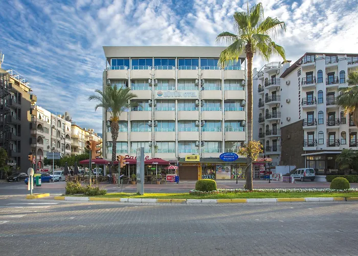 Hotel Bueyuek (adults Only)