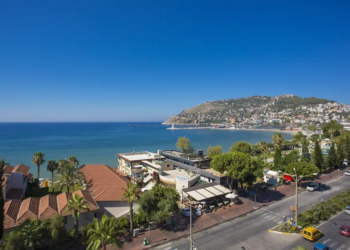 Hotel Bueyuek (adults Only) 4*