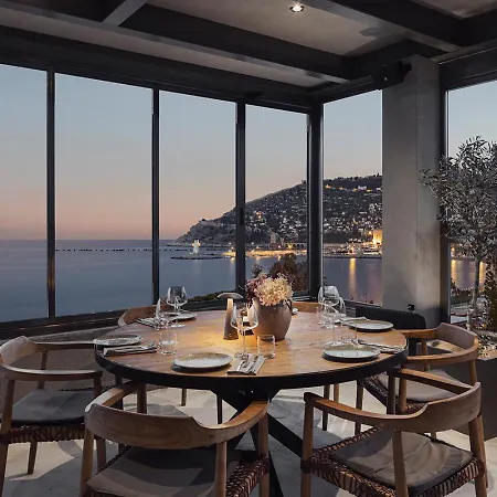 Bueyuek (adults Only) 酒店 4*